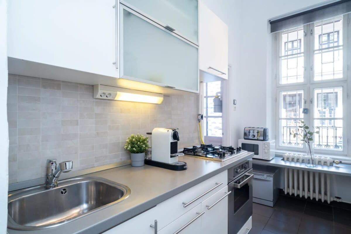 Lovely Downtown Apartment Close To The Basilica Budapeszt Zewnętrze zdjęcie