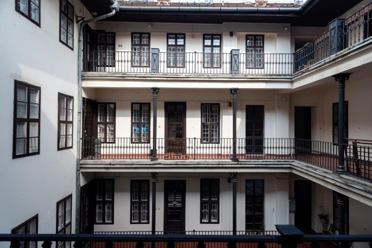 Lovely Downtown Apartment Close To The Basilica Budapeszt Zewnętrze zdjęcie