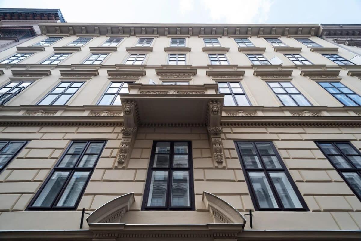 Lovely Downtown Apartment Close To The Basilica Budapeszt Zewnętrze zdjęcie